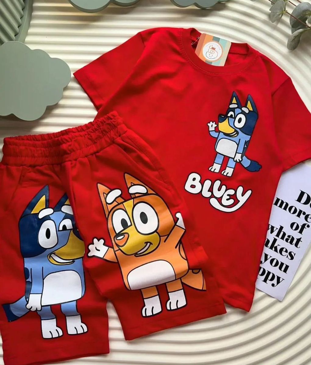 Haz que su infancia brille con estilo: Conjuntos únicos para pequeñas llenas de personalidad.