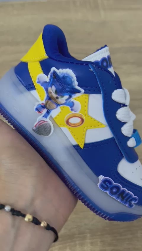 ¡Desata la velocidad de Sonic en cada paso! Tenis con luces para que tus hijos corran al máximo estilo