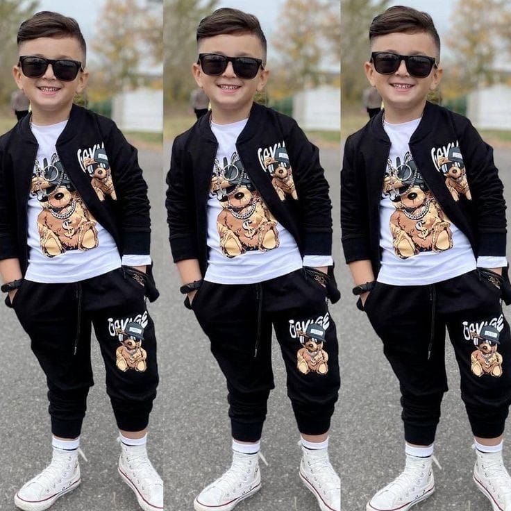 Haz que tu hijo se robe todas las miradas y se llene de estilo, comodidad y magia de Disney con nuestros trios de ultima generación.