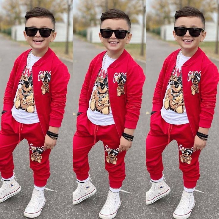 Haz que tu hijo se robe todas las miradas y se llene de estilo, comodidad y magia de Disney con nuestros trios de ultima generación.